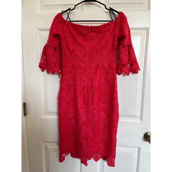 Vince Camuto Coral Lace Overlay Body Con Off Shoulder Dress Size 2 - Picture 3 of 14